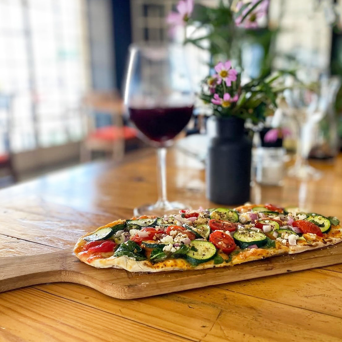 Pizza and wine pairing